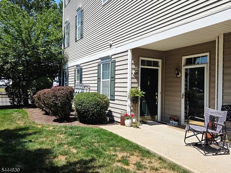 3 Liberty Way — Photo 30