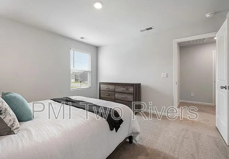 5027 Benelli Dr — Photo 31
