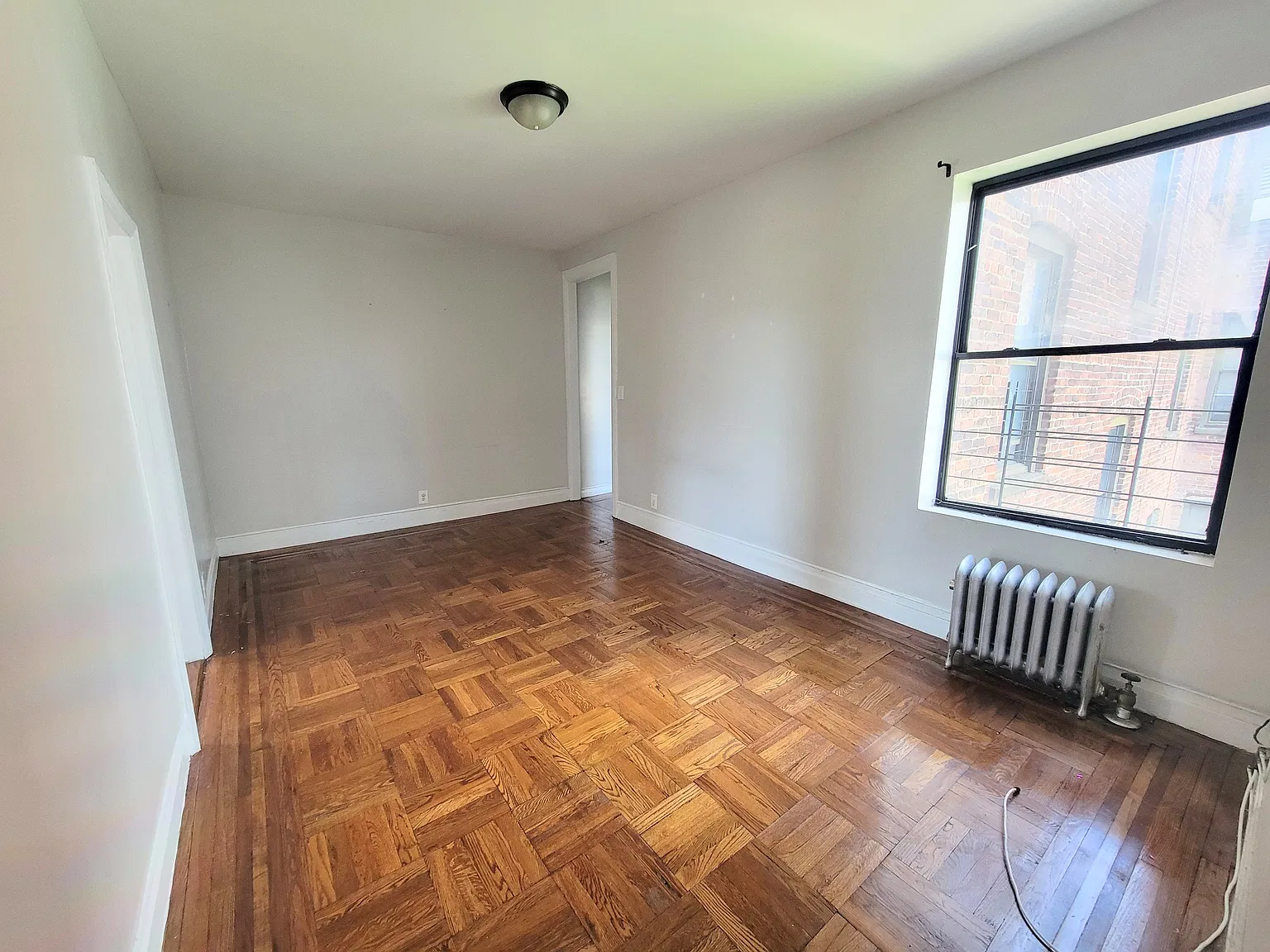 55 East 196th Street — Photo 4