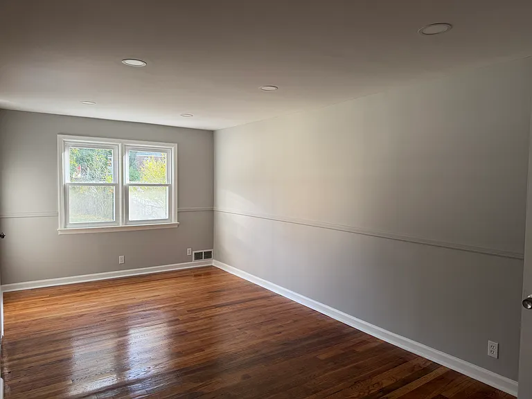 37 Revere Dr — Photo 3