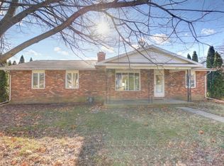 409 E Main St, Sidney, IL 61877