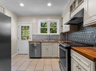 23 Frank St, Trumbull, CT 06611
