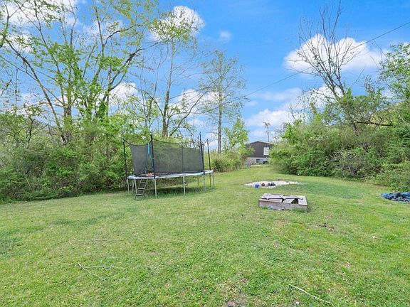 4th image of 15 Napier Ridge Rd
