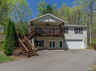 137 Sharon Ridge Ct, Fairview, NC 28730