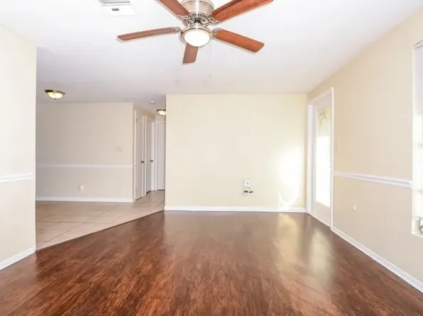20303 Lorenzo Ave, Port Charlotte, FL 33952
