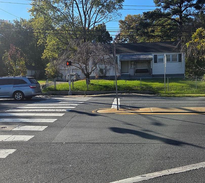 1st image of 135 Salem Church Rd