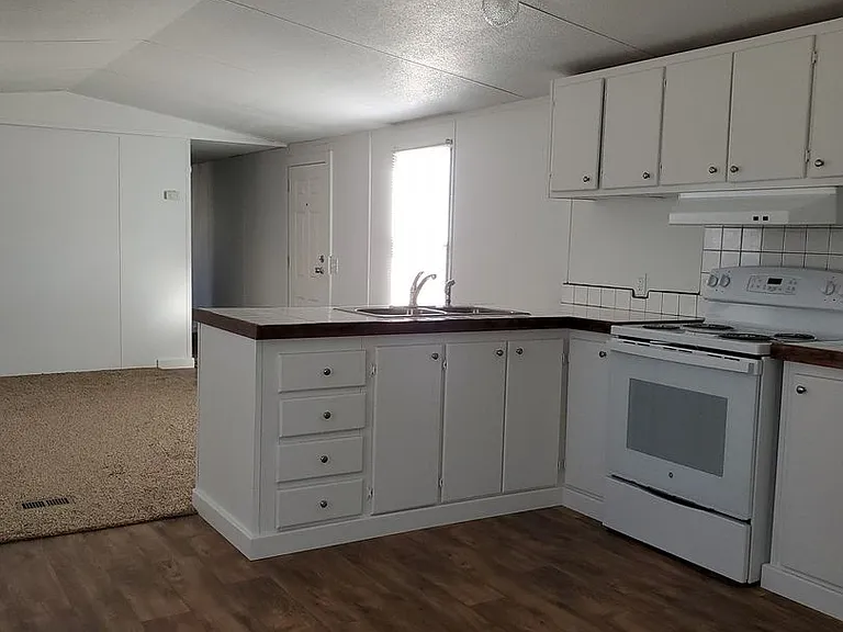 2774 Culberson Ln #11 — Photo 4
