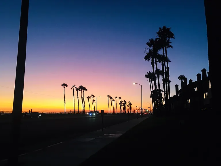 6 p.m. sunset views for you almost daily in this beachfront complex in Huntington Beach.