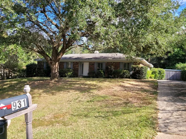 931 Quail Hollow Rd, Mobile, AL 36695