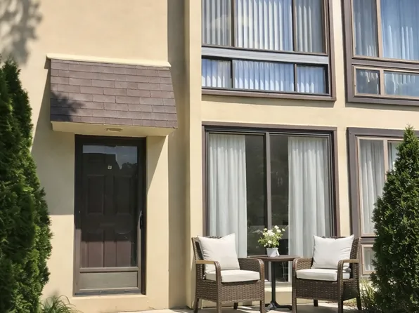 100 E Glenolden Ave APT T7, Glenolden, PA 19036