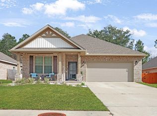 1932 Appleton Dr, Cantonment, FL 32533