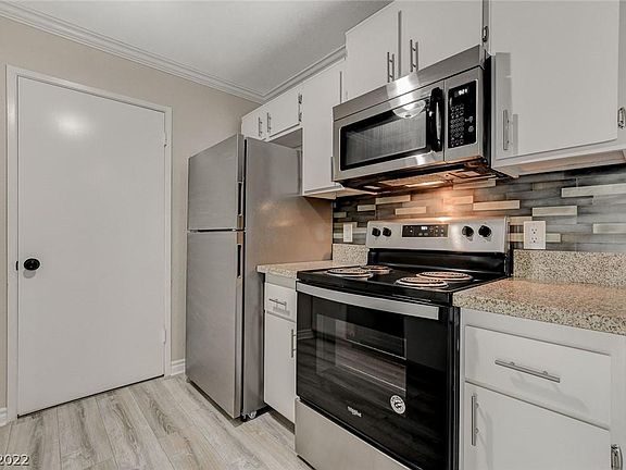 4th image of 240 Mission Catalina Ln APT 102