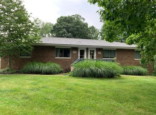 3851 Baumberger Rd, Stow, OH 44224