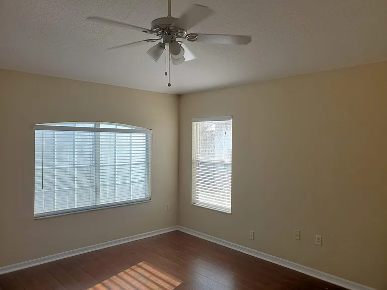 12722 Evington Point Dr — Photo 18