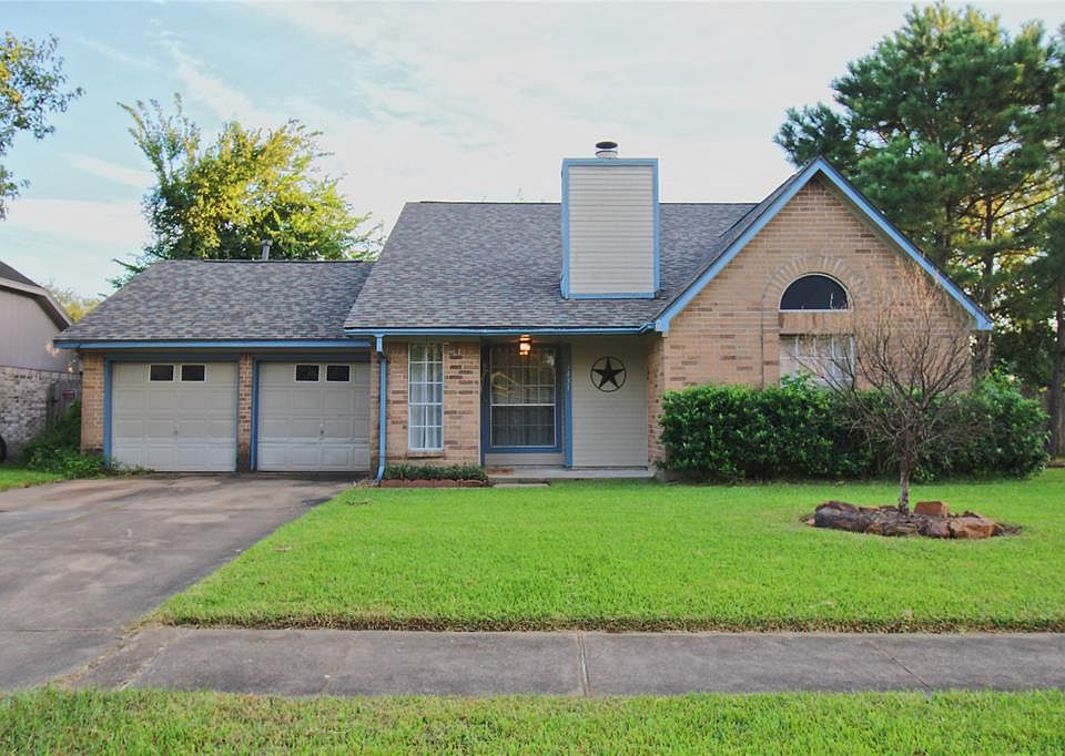 1st image of 3431 Brookwood Dr
