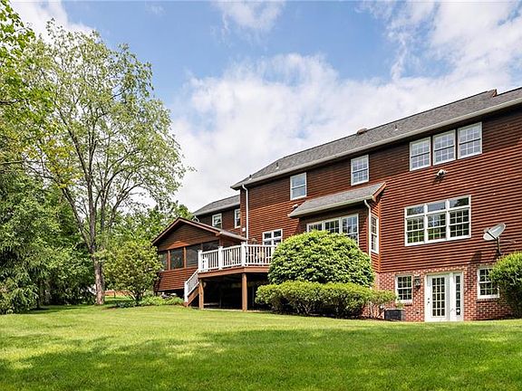 4th image of 7030 Lyons View Ct