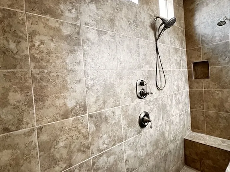 268 E Powell Way — Photo 39