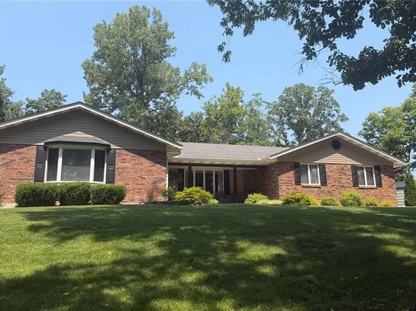 6849 Gushing Spgs, Edwardsville, IL 62025