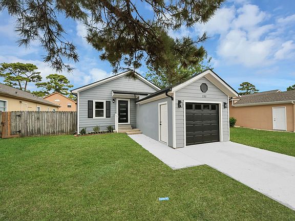 3rd image of 11707 Greenglen Dr