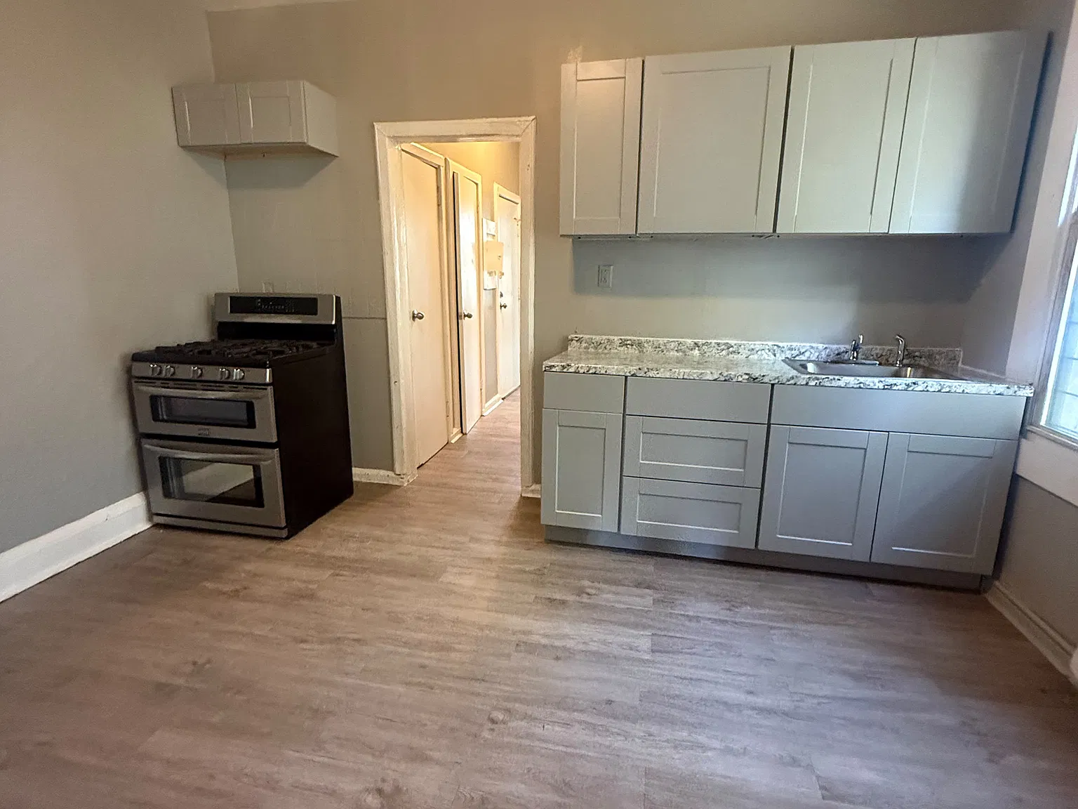 2 bed, $1,650 — Photo 1