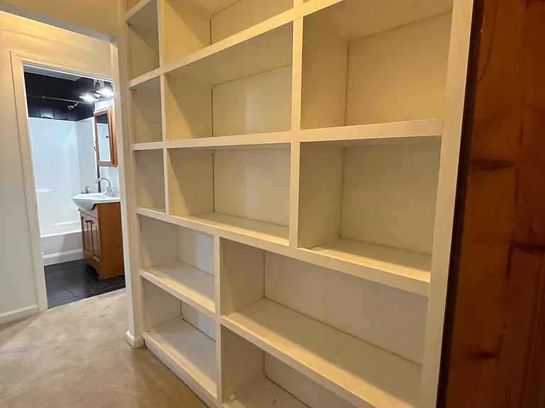 725 Camilla Blvd — Photo 11