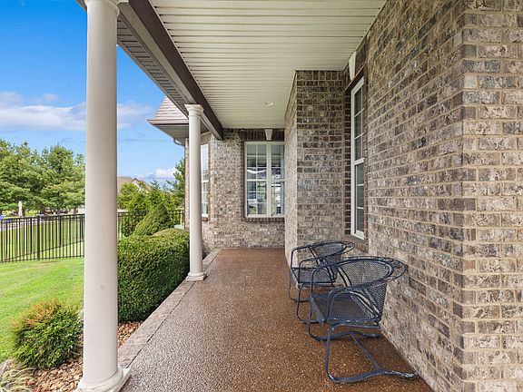 5th image of 1007 Glasgow Ln