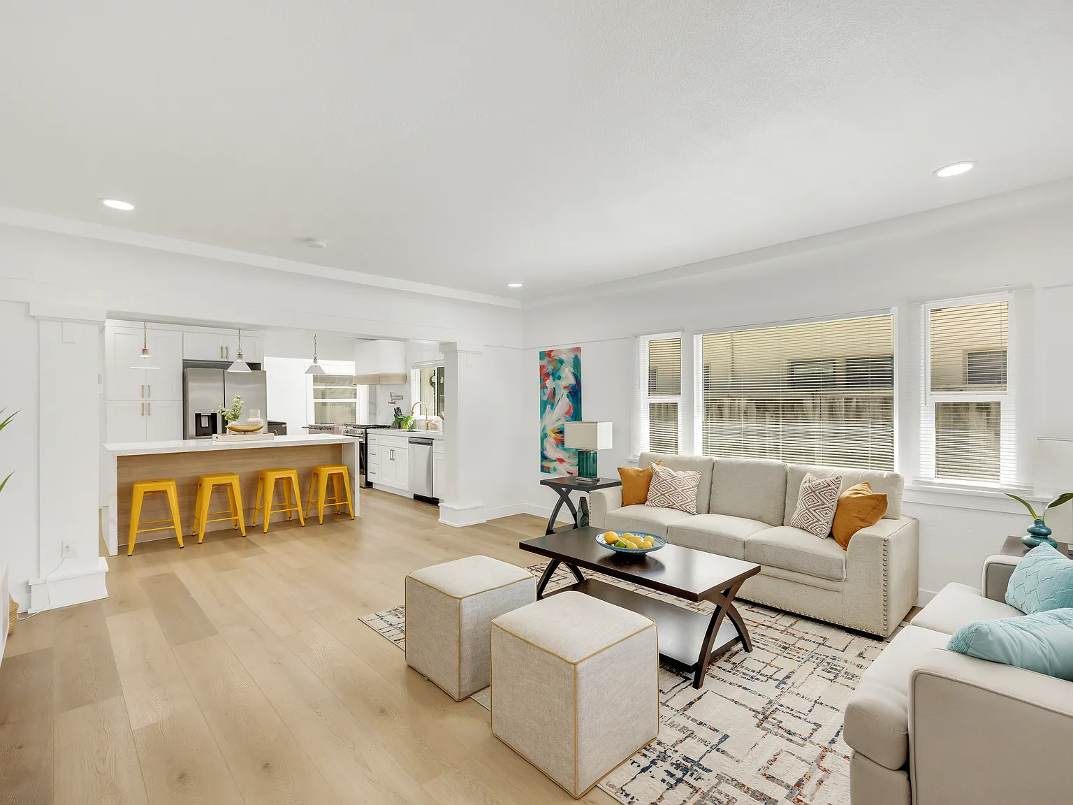 346 Molino Ave — Photo 1