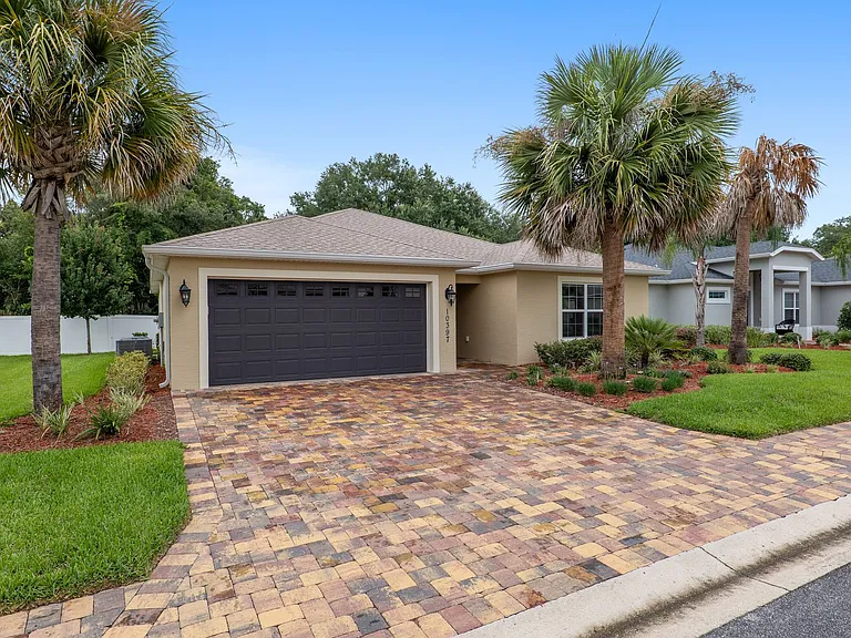 10397 Silver Maple Ave — Photo 14
