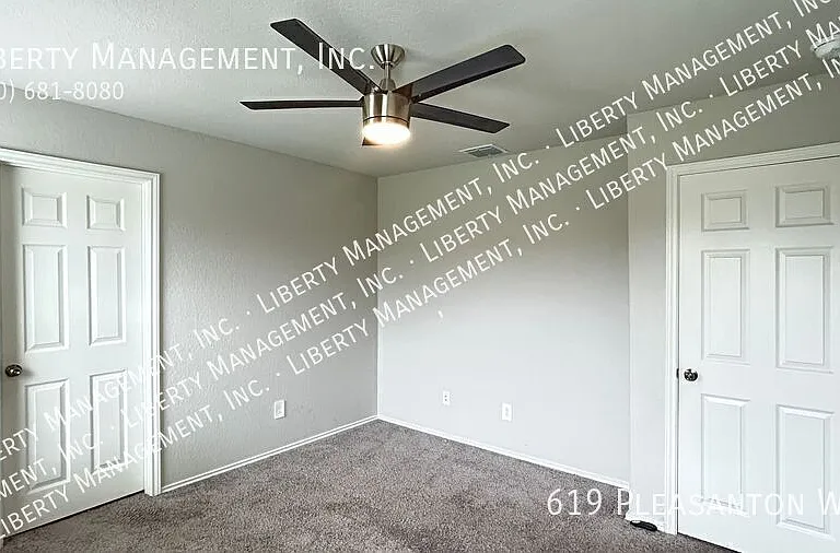 619 Pleasanton Way — Photo 19