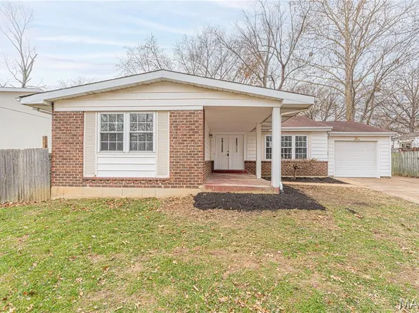 2305 Starling Airport Rd, Arnold, MO 63010