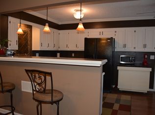 7108 Mastin St, Merriam, KS 66203