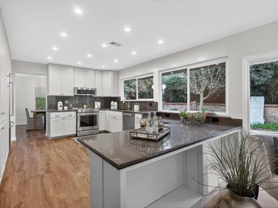 8397 La Riviera Dr, Sacramento, CA, 95826