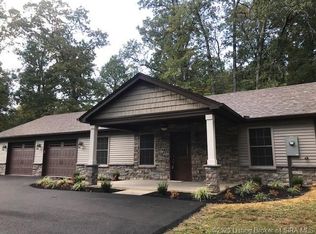 3502 Gap Hollow Rd, New Albany, IN 47150
