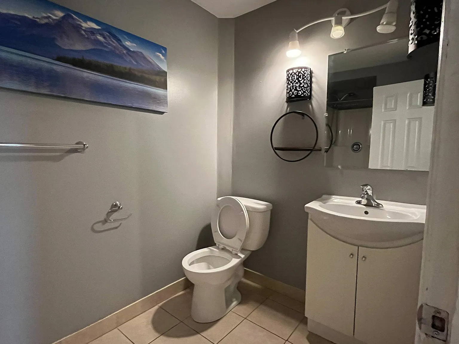 1 bed, $1,200 — Photo 2