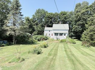 9 Cross St, Canton, MA 02021