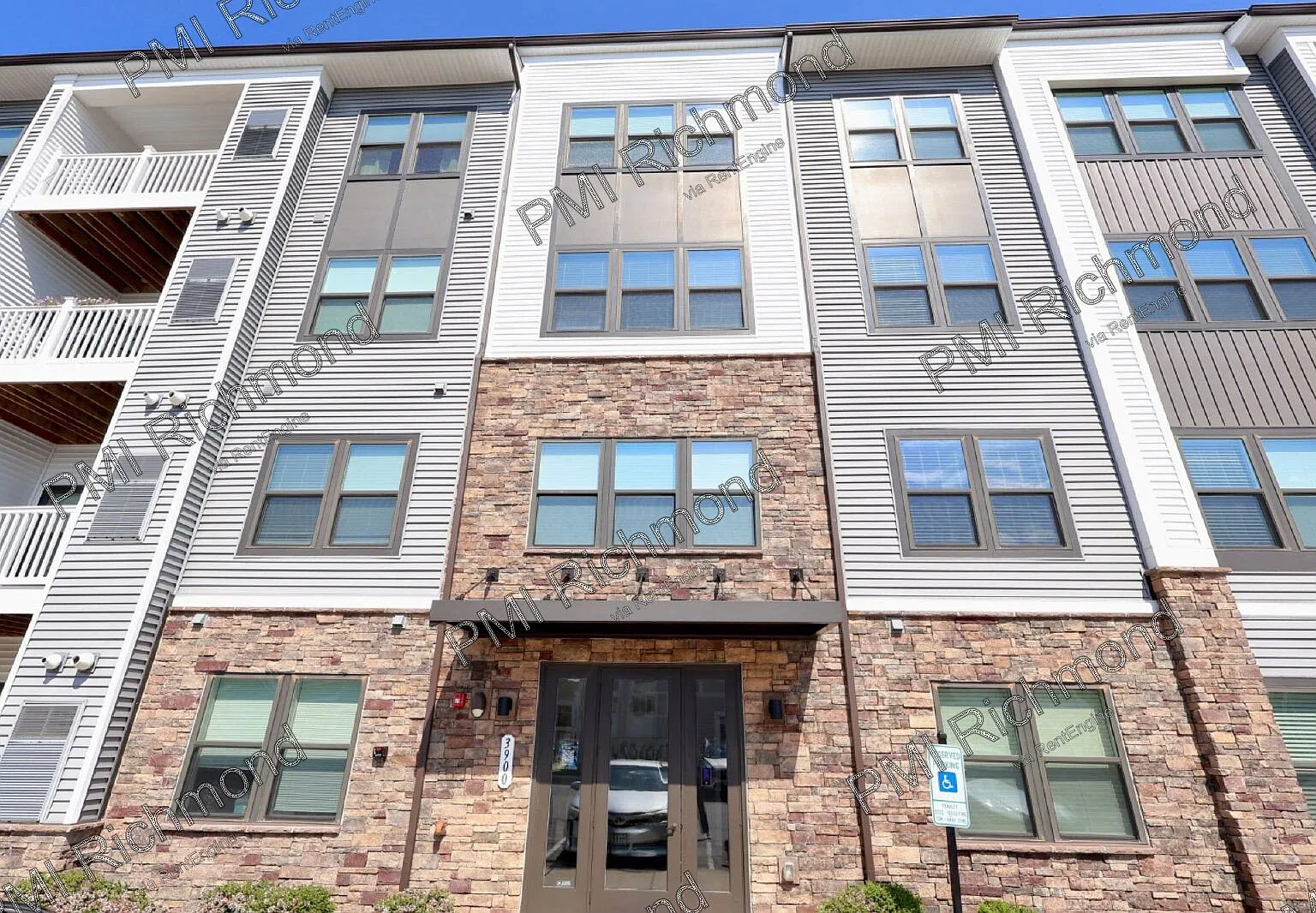 2 bed, 2.0 bath, 1200 sqft, $1,950 — Photo 1