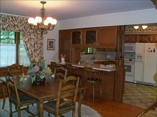 5th image of 51 Donnelly Dr