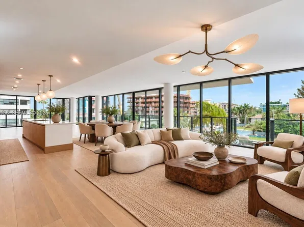 1176 97th St Unit 406, Miami Beach, FL 33154