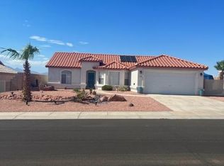 1577 Pettibone Dr, Bullhead City, AZ 86442