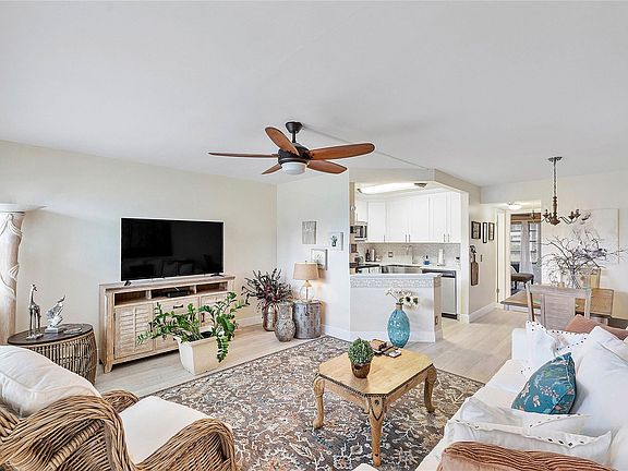 3rd image of 79 Westbury D #79