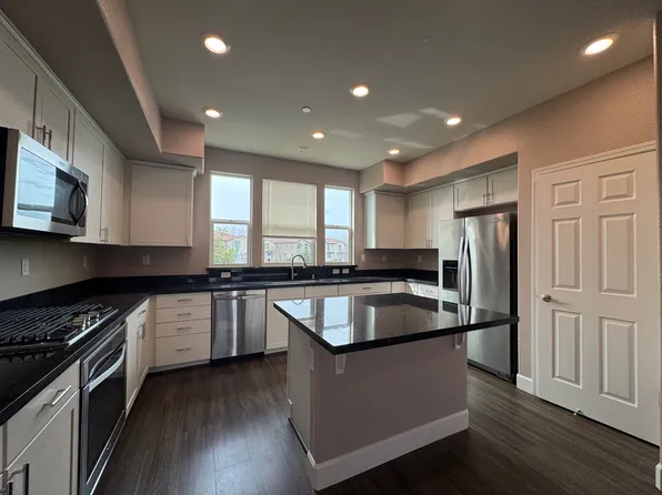 1320 Windswept Cmn Unit 4, Livermore, CA 94550