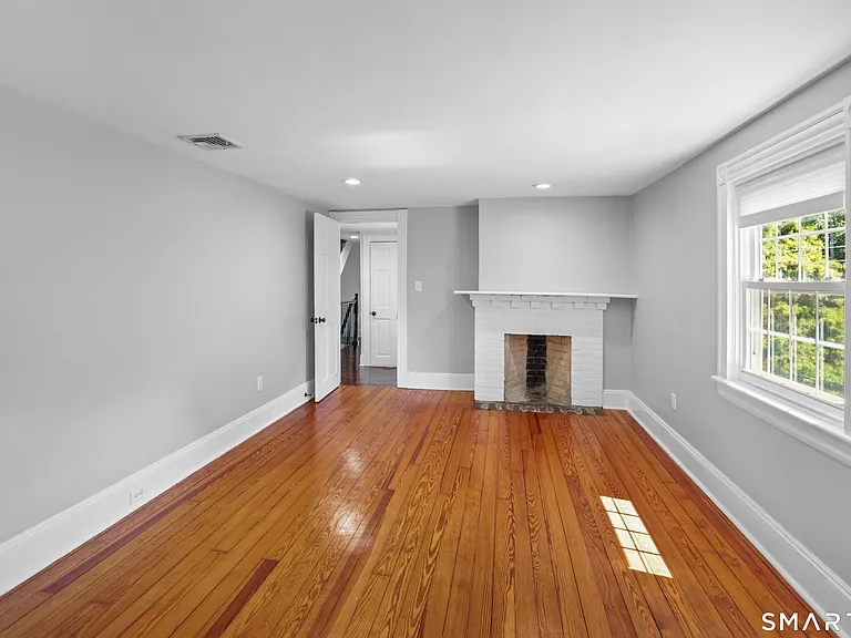 4 Wake Robin Rd — Photo 18
