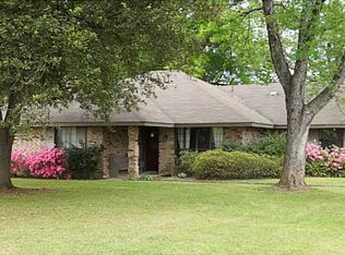5508 Hickory Ridge Dr, Bossier City, LA 71111
