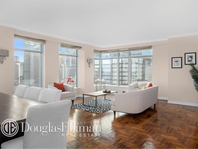 250 E 54th St APT 34D, New York, NY, 10022
