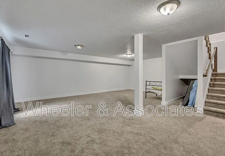 3586 S Xenon Dr — Photo 20