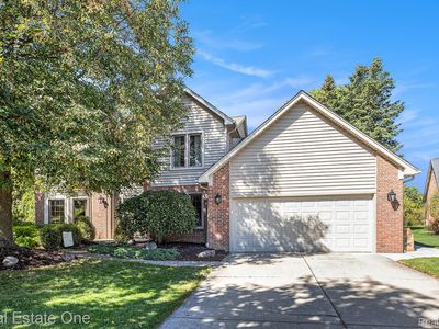 2833 Bywater Dr, Troy, MI, 48085