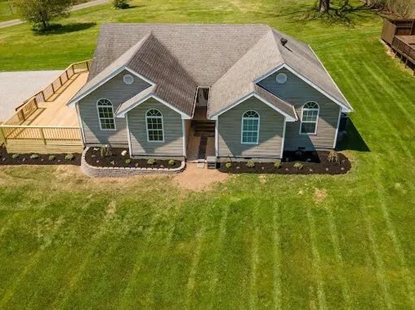 124 Ridgewood Dr, Mc Kee, KY 40447