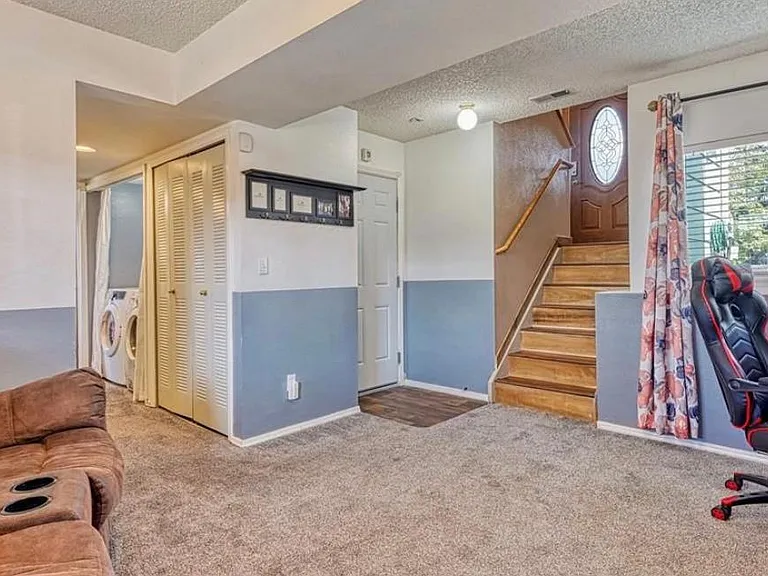 6214 Chantilly Pl — Photo 8