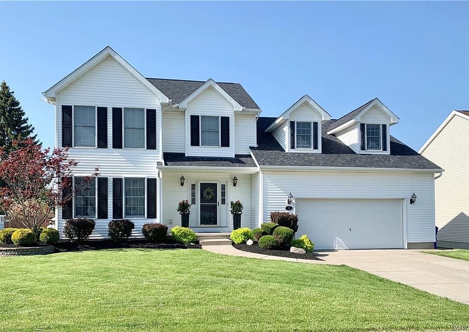1st image of 5 Taylor Dr