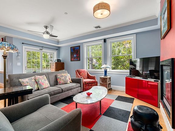 4th image of 224 Florence St APT 3